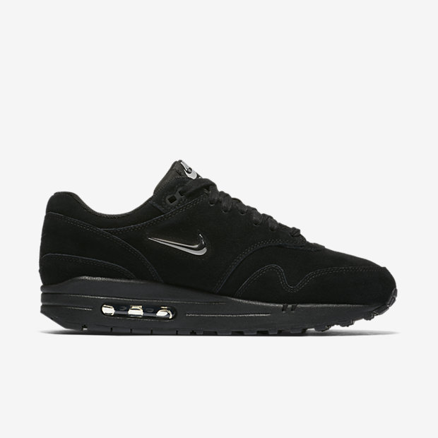 Air max 1 store jewel triple black